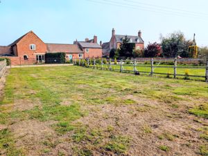 Photo 37- click for photo gallery